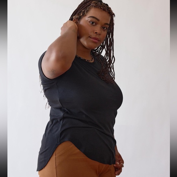 Free Label Jacquie Tee - NWOT Size XS - Picture 3 of 5